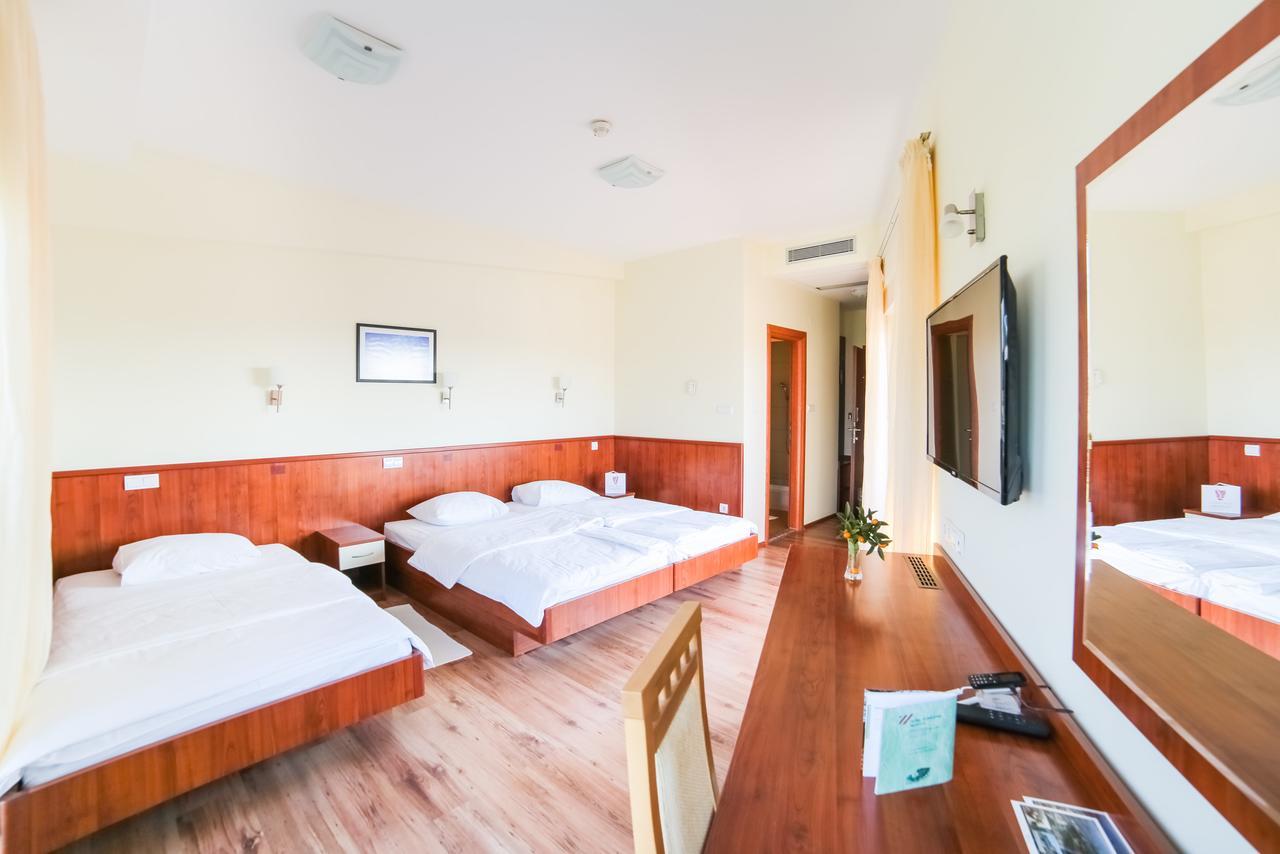 Hotel Merlot Opuzen  외부 사진