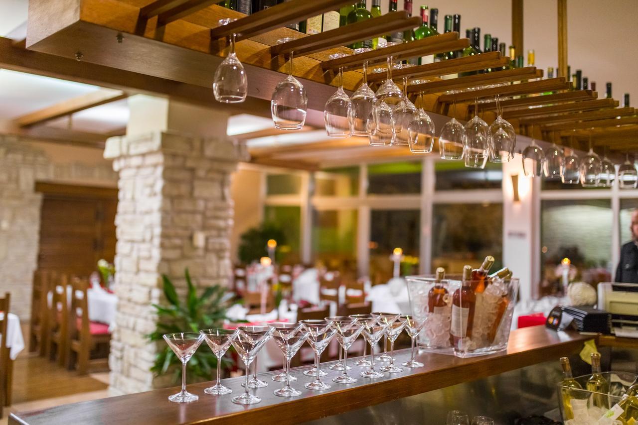Hotel Merlot Opuzen  외부 사진
