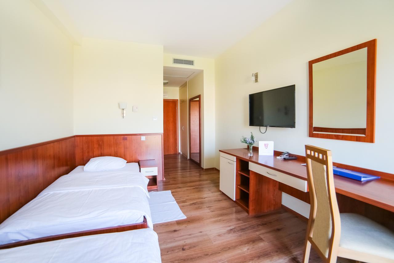 Hotel Merlot Opuzen  외부 사진
